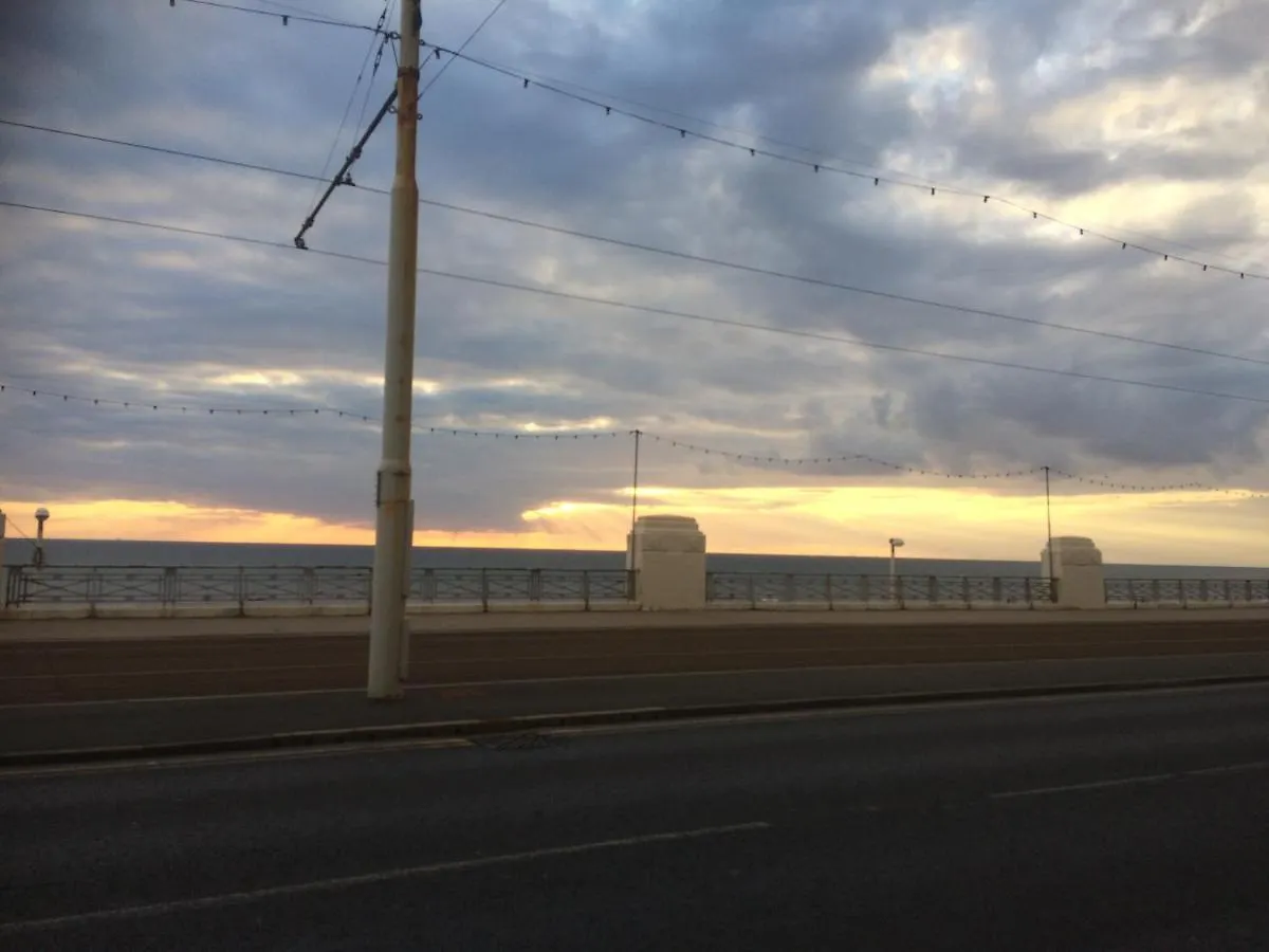The Jewel Of The Sea Bed & Breakfast Blackpool